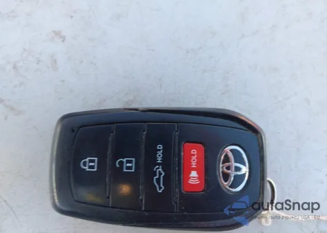 2022 Toyota Tundra Platinum z USA, uszkodzony, nr VIN 5TFNA5DB2NX008529